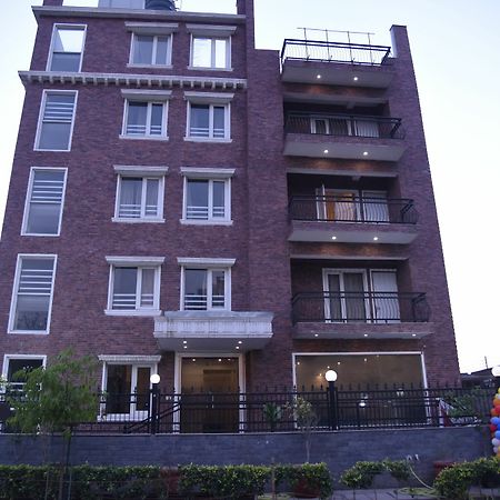 Casa Meera โนอิดา ภายนอก รูปภาพ